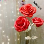 گل سه شاخه چراغدار