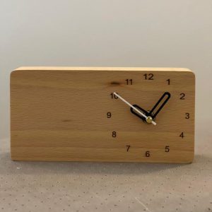 ساعت رومیزی