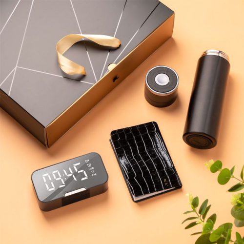 هدیه تبلیغاتی مدل آریس